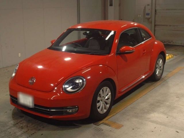 5004 Volkswagen The beetle 16CBZ 2013 г. (TAA Kyushu)